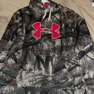 under armour sweatshirt